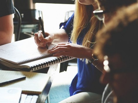 Las agencias de comunicación deben facilitar el trabajo de los periodistas. Madrid. Agencialia Comunicación.