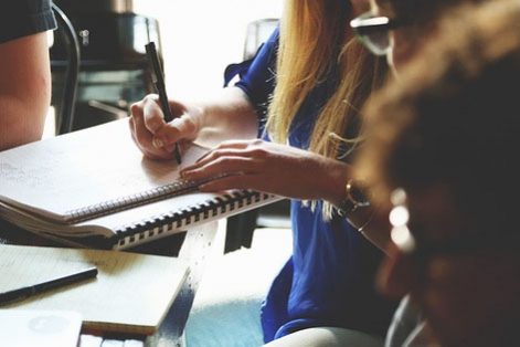 Las agencias de comunicación deben facilitar el trabajo de los periodistas. Madrid. Agencialia Comunicación.